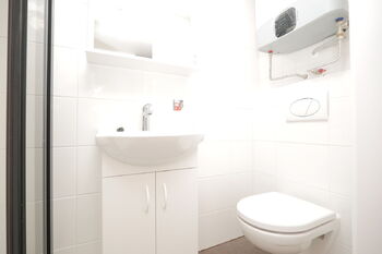 Prodej nájemního domu 357 m², Praha 9 - Kyje