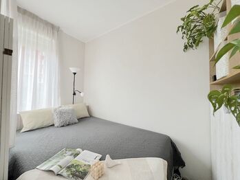 Pronájem bytu 1+kk v osobním vlastnictví 72 m², Praha 9 - Letňany