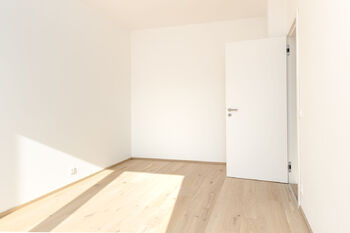 Prodej bytu 2+kk v osobním vlastnictví 61 m², Praha 8 - Karlín