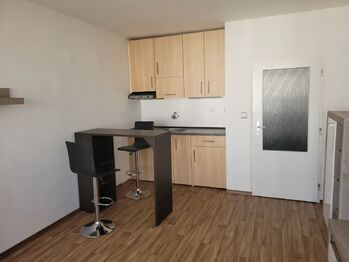 Pronájem bytu 1+kk v družstevním vlastnictví 23 m², Vimperk