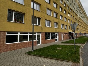 Prodej obchodních prostor 53 m², Kladno