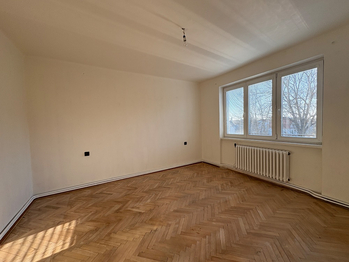 Prodej bytu 3+1 v družstevním vlastnictví 62 m², Hradec Králové