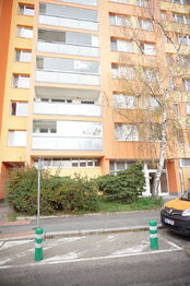 Prodej bytu 4+1 v osobním vlastnictví 79 m², Praha 8 - Bohnice