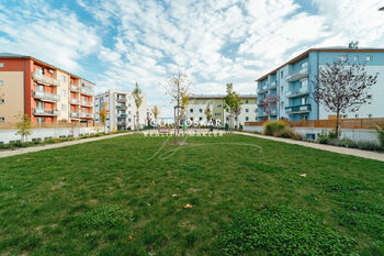 Prodej bytu 2+kk v osobním vlastnictví 78 m², Šlapanice