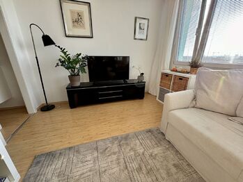 Pronájem bytu 2+kk v osobním vlastnictví 52 m², Praha 10 - Strašnice