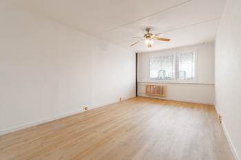 Pronájem bytu 2+1 v družstevním vlastnictví 57 m², Praha 4 - Kamýk