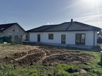 Prodej domu 180 m², Valeč