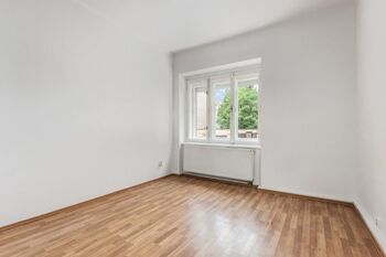 Pronájem bytu 2+kk v osobním vlastnictví 48 m², Praha 4 - Nusle