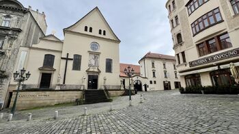 Pronájem kancelářských prostor 122 m², Brno