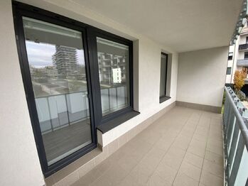 Balkon - Pronájem bytu 2+kk v osobním vlastnictví 60 m², Praha 5 - Stodůlky