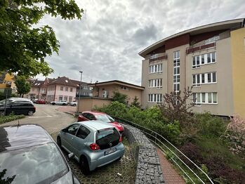 Prodej bytu 3+kk v osobním vlastnictví 63 m², Praha 9 - Kyje