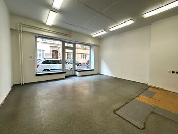 Prodej obchodních prostor 51 m², Děčín