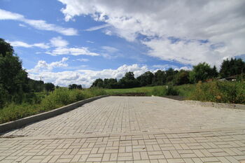 Příjezdová cesta - Prodej pozemku 1982 m², Hájek