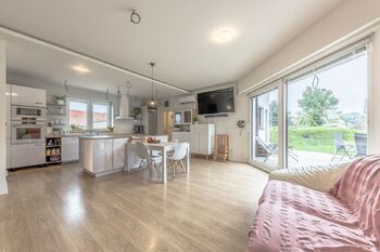 Prodej domu 396 m², Praha 9 - Třeboradice