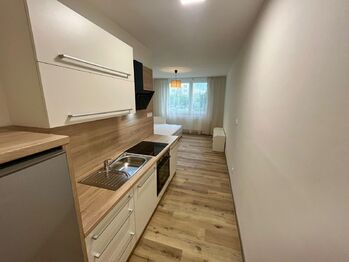 Pronájem bytu 1+kk v osobním vlastnictví 30 m², Břeclav