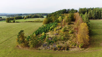 Prodej pozemku 9437 m², Kostelec nad Vltavou