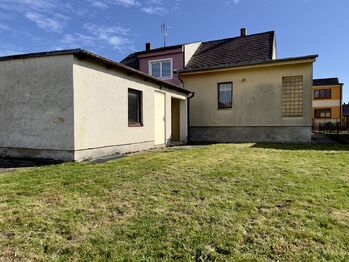 Prodej domu 194 m², České Velenice