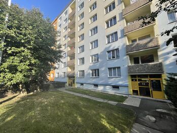 Prodej bytu 1+1 v osobním vlastnictví 36 m², Chomutov