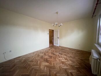 Prodej bytu 3+1 v osobním vlastnictví 73 m², Nová Role