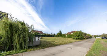 Prodej pozemku 995 m², Šestajovice