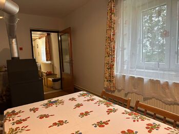 Prodej domu 180 m², Líšťany