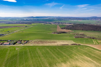 Prodej pozemku 1478 m², Lochovice