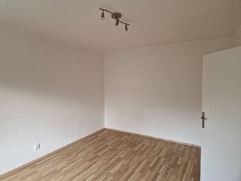 Pronájem bytu 1+1 v osobním vlastnictví 32 m², Louny