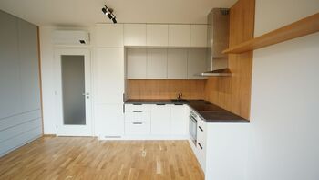 Pronájem bytu 1+kk v osobním vlastnictví 37 m², Praha 5 - Smíchov