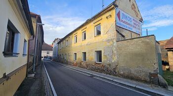 Prodej obchodních prostor 1189 m², Volyně