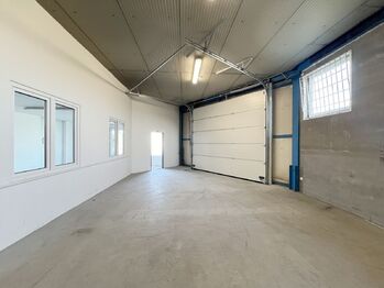 Pronájem skladovacích prostor 165 m², Malé Přítočno