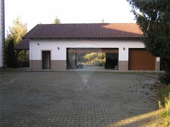 Pronájem kancelářských prostor 503 m², Pyšely