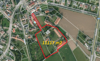 Prodej pozemku 11117 m², Hradec Králové