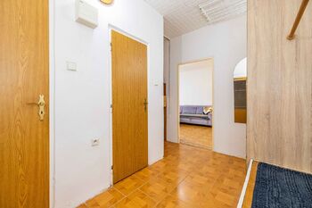 Pronájem bytu 2+1 v osobním vlastnictví 56 m², Most