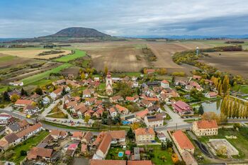 Prodej domu 224 m², Kostomlaty pod Řípem