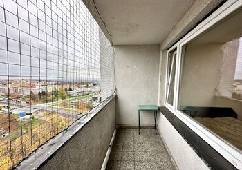 Prodej bytu 1+kk v osobním vlastnictví 27 m², Praha 8 - Kobylisy