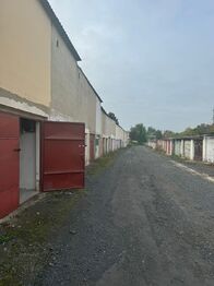 Prodej garáže 21 m², Louny