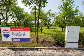 Prodej pozemku 1009 m², Skorkov