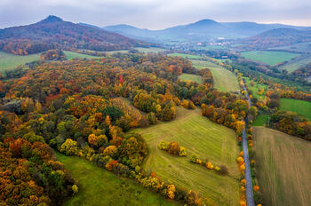 Prodej pozemku 48868 m², Velemín