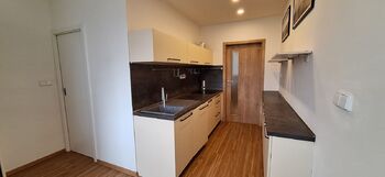 Kuchyně - Pronájem bytu 2+1 v družstevním vlastnictví 52 m², Vyškov