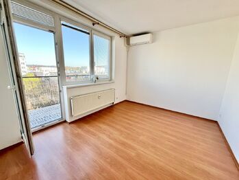 Pronájem bytu 2+kk v osobním vlastnictví 57 m², Praha 9 - Vysočany