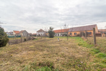 Prodej pozemku 289 m², Bulhary