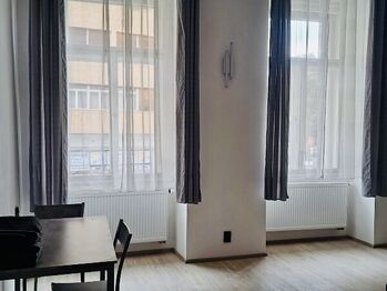 Pronájem bytu 1+kk v osobním vlastnictví 40 m², Praha 1 - Nové Město