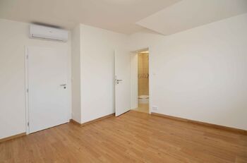 Prodej bytu 3+1 v osobním vlastnictví 104 m², Úhonice