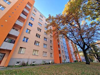 Prodej bytu 2+1 v osobním vlastnictví 51 m², Praha 6 - Veleslavín