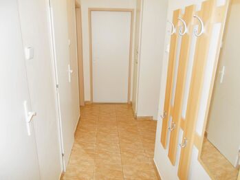 Pronájem bytu 2+1 v osobním vlastnictví 55 m², Nížkovice