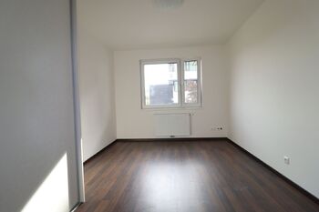 3. pokoj - Pronájem bytu 3+kk v osobním vlastnictví 77 m², Praha 4 - Chodov