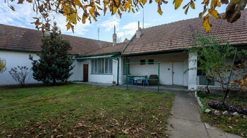 Prodej domu 180 m², Bzenec