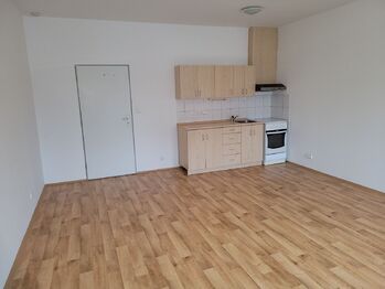 Pronájem bytu 1+kk v osobním vlastnictví 37 m², Strakonice