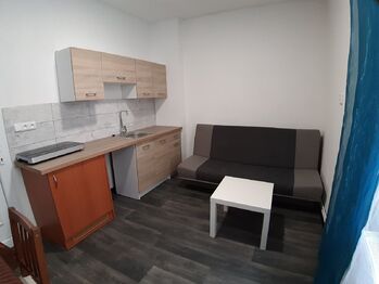 Pronájem bytu 1+kk v osobním vlastnictví 16 m², Uherský Brod