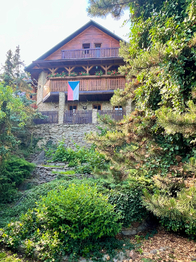 Prodej domu 260 m², Bystřany
